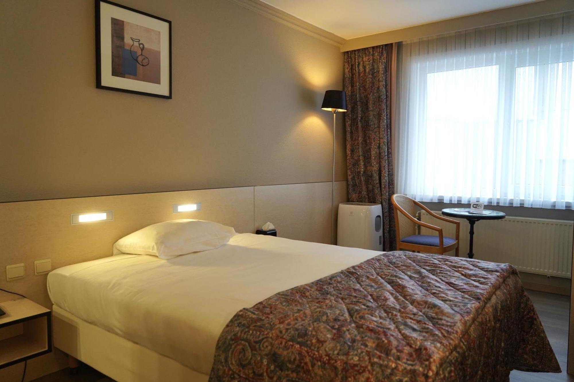 Hotel Prins Boudewijn Knokke-Heist Esterno foto